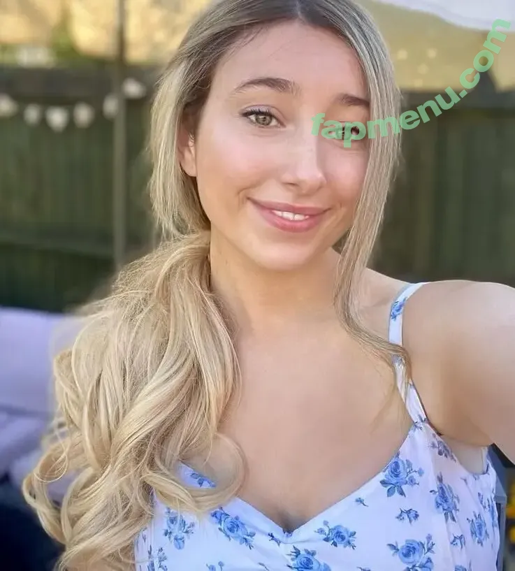 Chlo & Matt nude photo #0038 (chlo.mayy / chloandmatt)