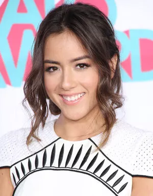 Chloe Bennet / chloebennet nude photo #0138