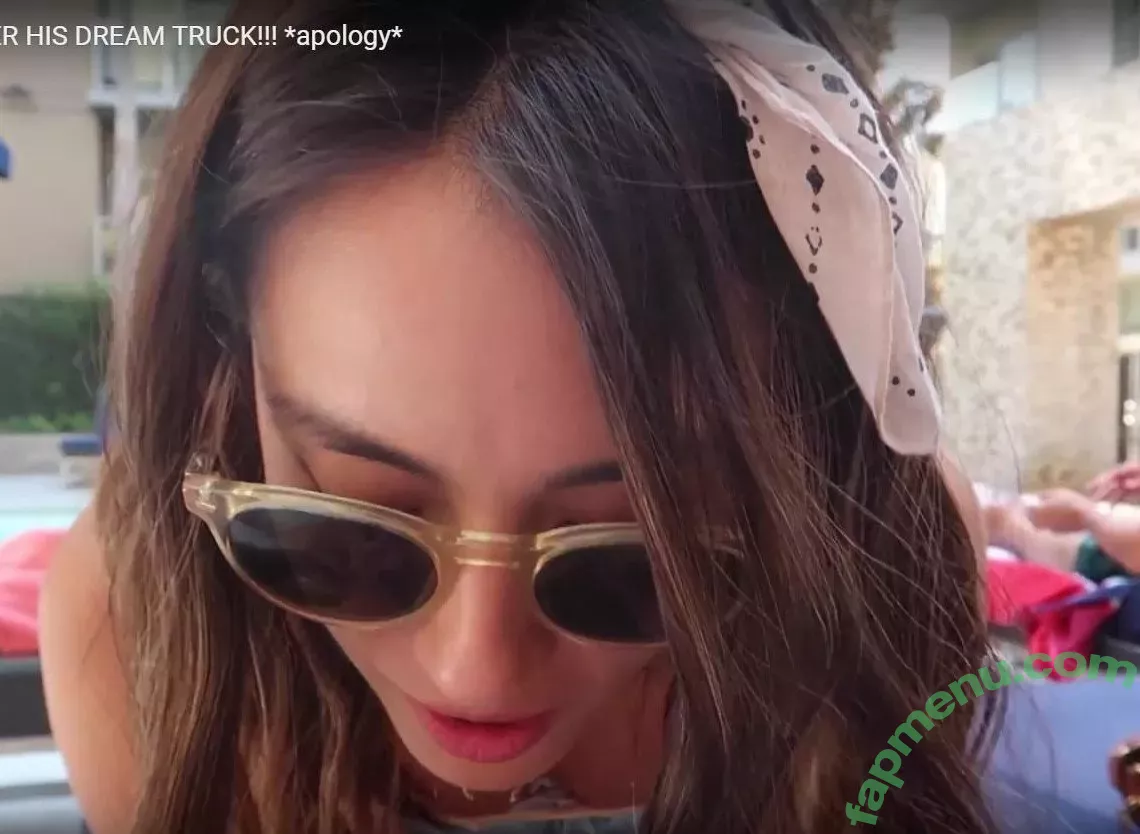 Chloe Bennet nude photo #0018 (chloebennet)
