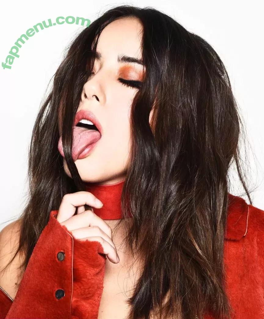 Chloe Bennet nude photo #0053 (chloebennet)