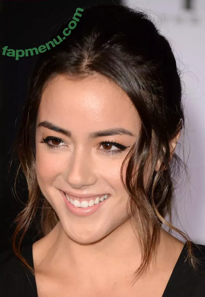 Chloe Bennet nude photo #0152 (chloebennet)