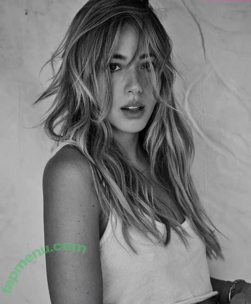 Chloe Bennet nude photo #0182 (chloebennet)