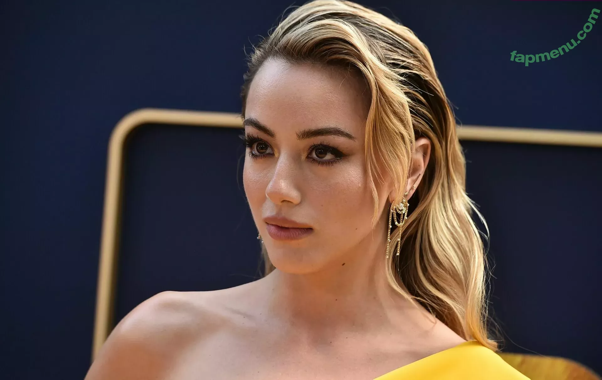 Chloe Bennet nude photo #0341 (chloebennet)