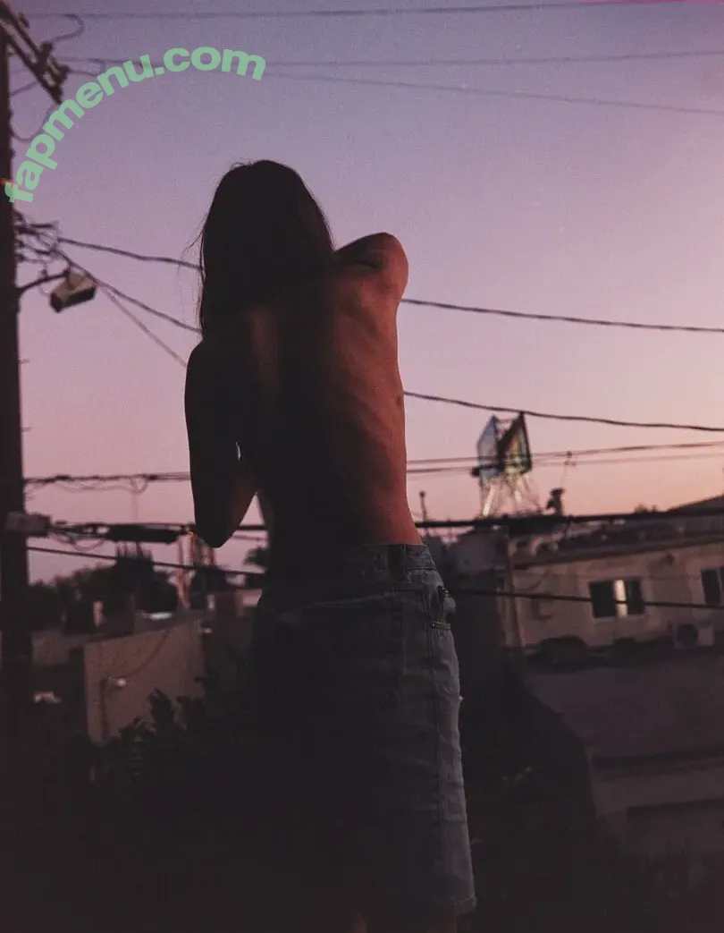 Chloe Bennet nude photo #0840 (chloebennet)