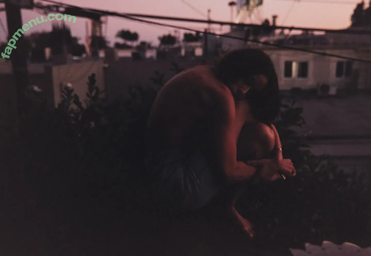 Chloe Bennet nude photo #0842 (chloebennet)