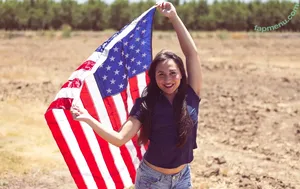 Chloe Cole / American activist / callumandcole / chooocole nude photo #0009