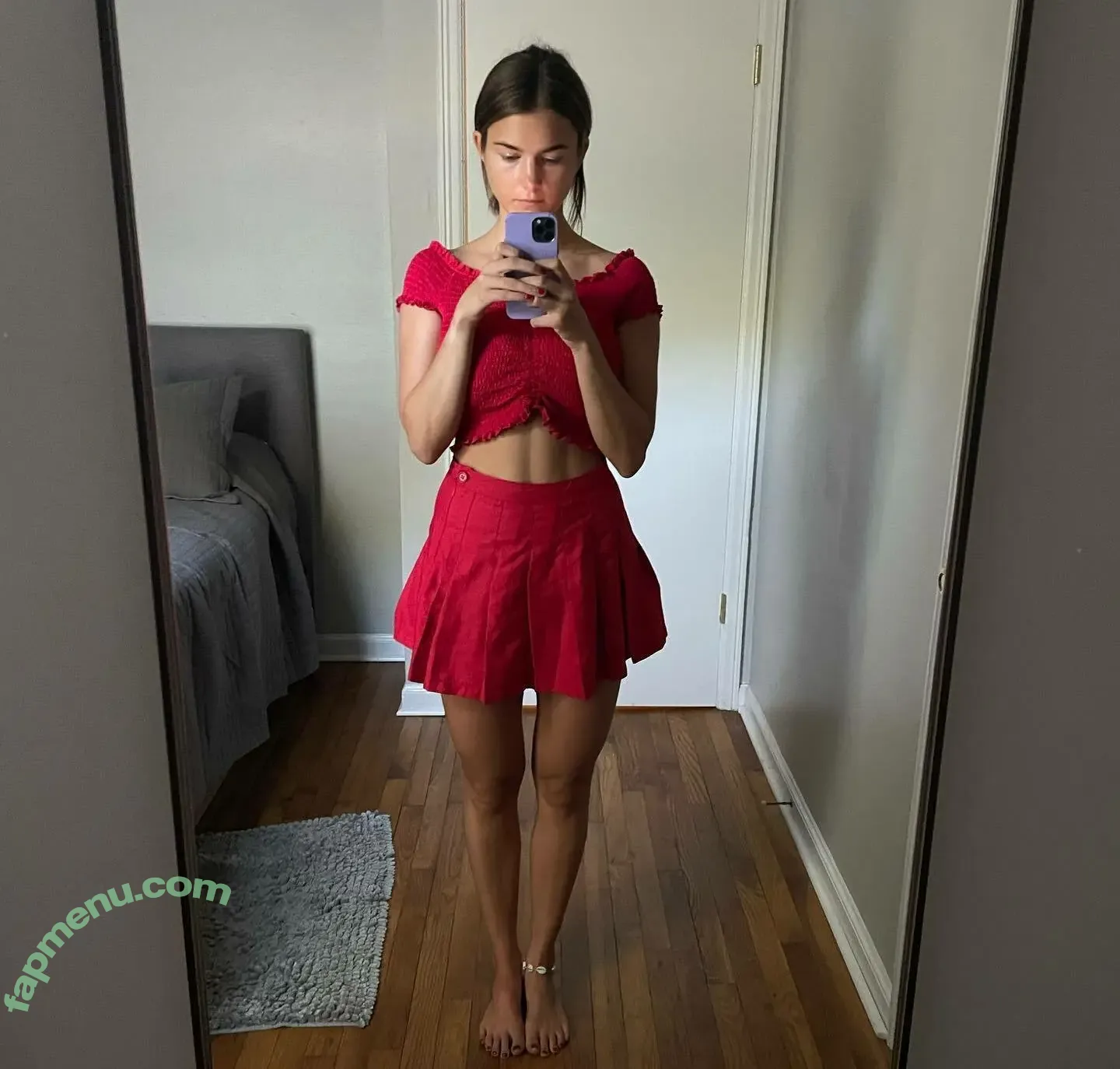 Chloe East nude photo #0285 (chloeeast)