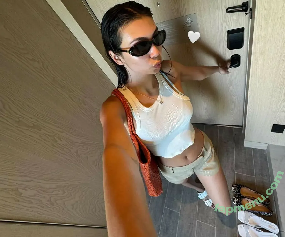 Chloë Gervais nude photo #0052 ( / Chloé Gervais / chloe_gervais)