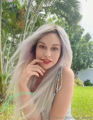 chloe_kinkyy / chloe.kinky_ nude photo #0002