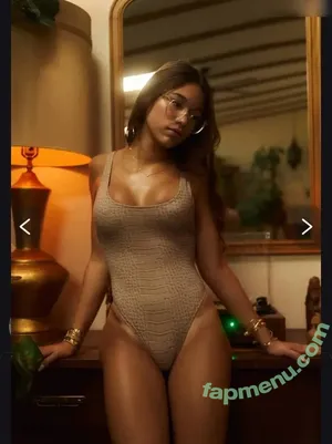  nude photo #0004