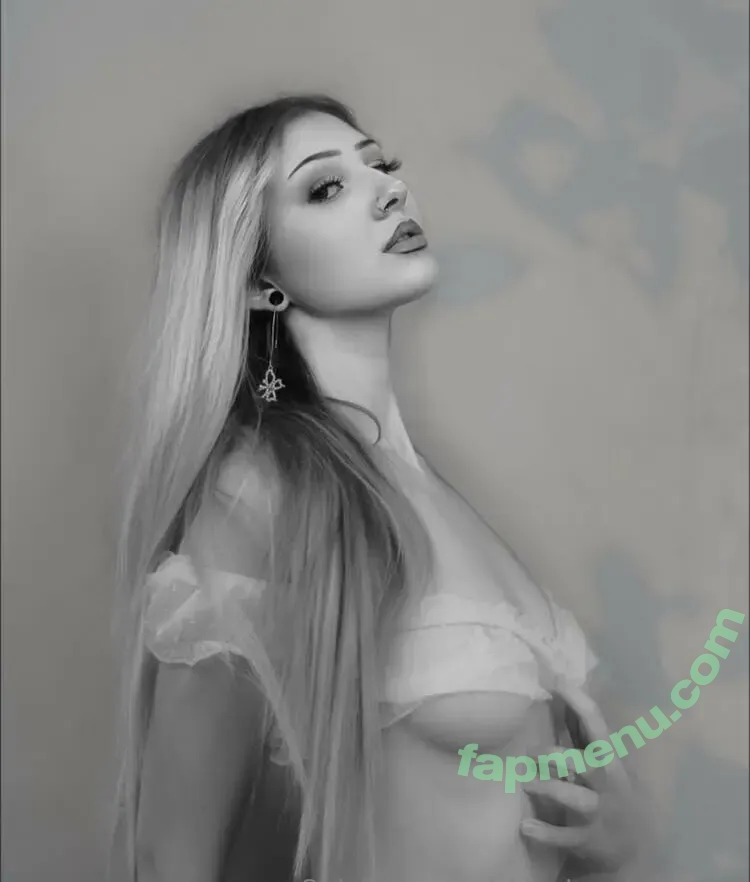 chloebambicarson nude photo #0021 (chloebambicarson)