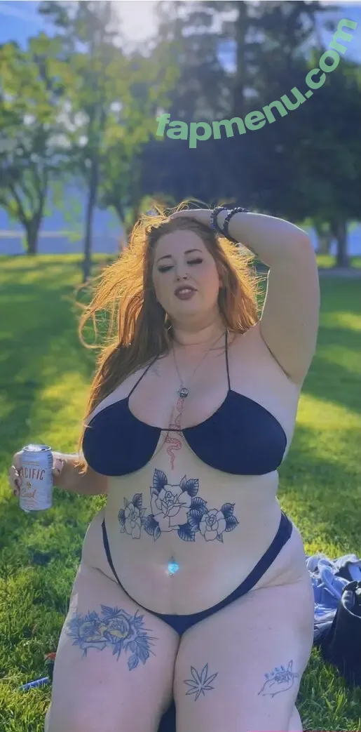 chloeclovers nude photo #0002 (chloeclearwater / chloeclovers_)