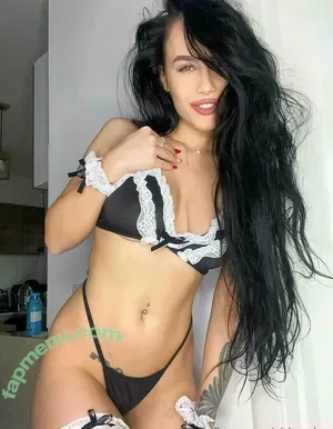 chloeebu / chloebbbb nude photo #0027