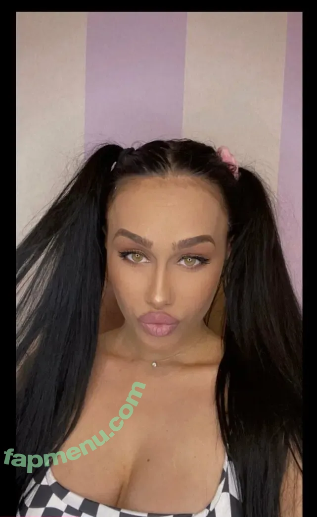 chloeebu nude photo #0034 (chloebbbb)