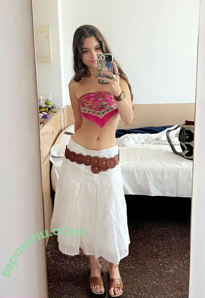 Chloeforero nude photo #0107 (chode.1307 / snotmob)