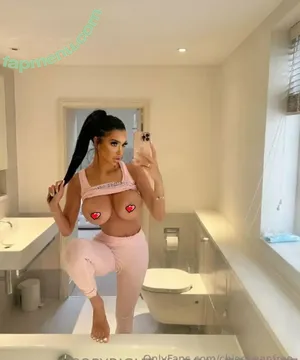 chloekhanfree / chloe.khan nude photo #0013