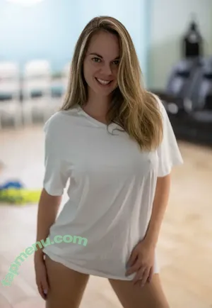 chloemaefree / petitechloe_mae nude photo #0086