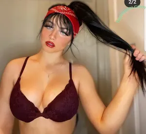 Chloemariefol nude photo #0002