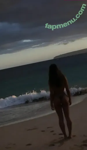 chloeparker6277 / bunnybunny924 / chloe.parkerrrr / onlychloeparker nude photo #0001