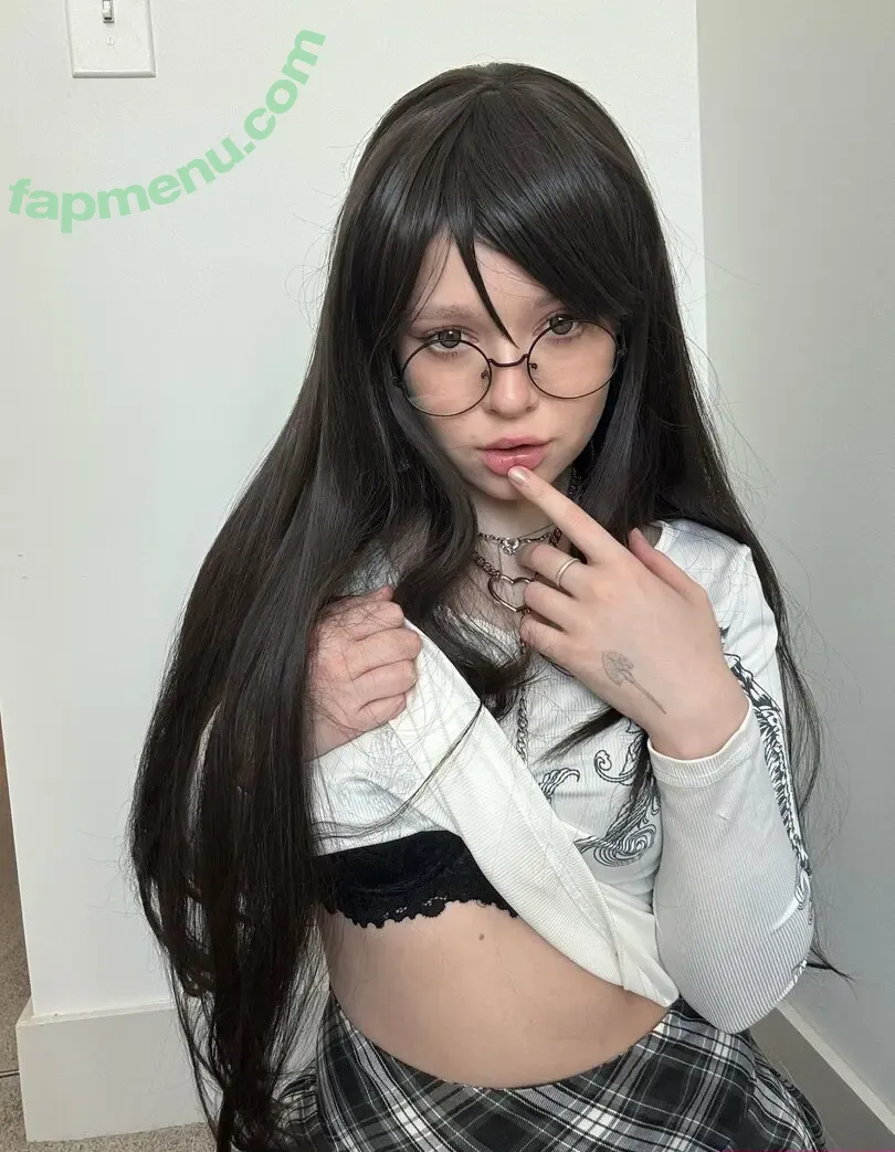 chloepixel nude photo #0024 (chloegam3r)
