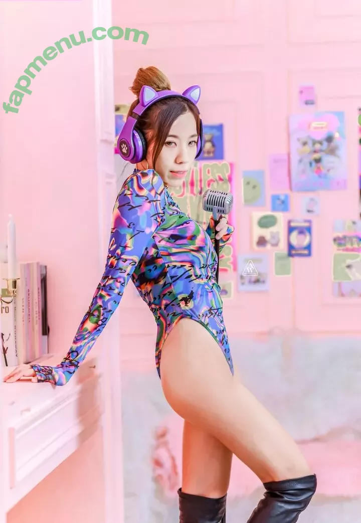 Chopperting nude photo #0292 (chopperyuting / 張宇婷)