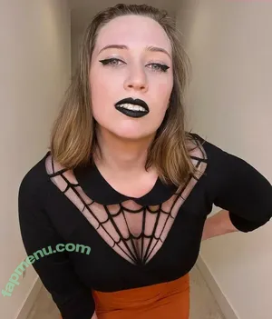 Chrissy Asmr / chrissyasmrofficial nude photo #0010