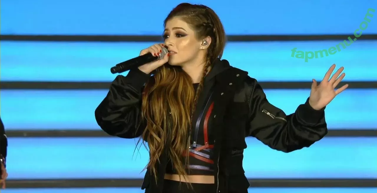 Chrissy Costanza nude photo #0013 (chrissycostanza)