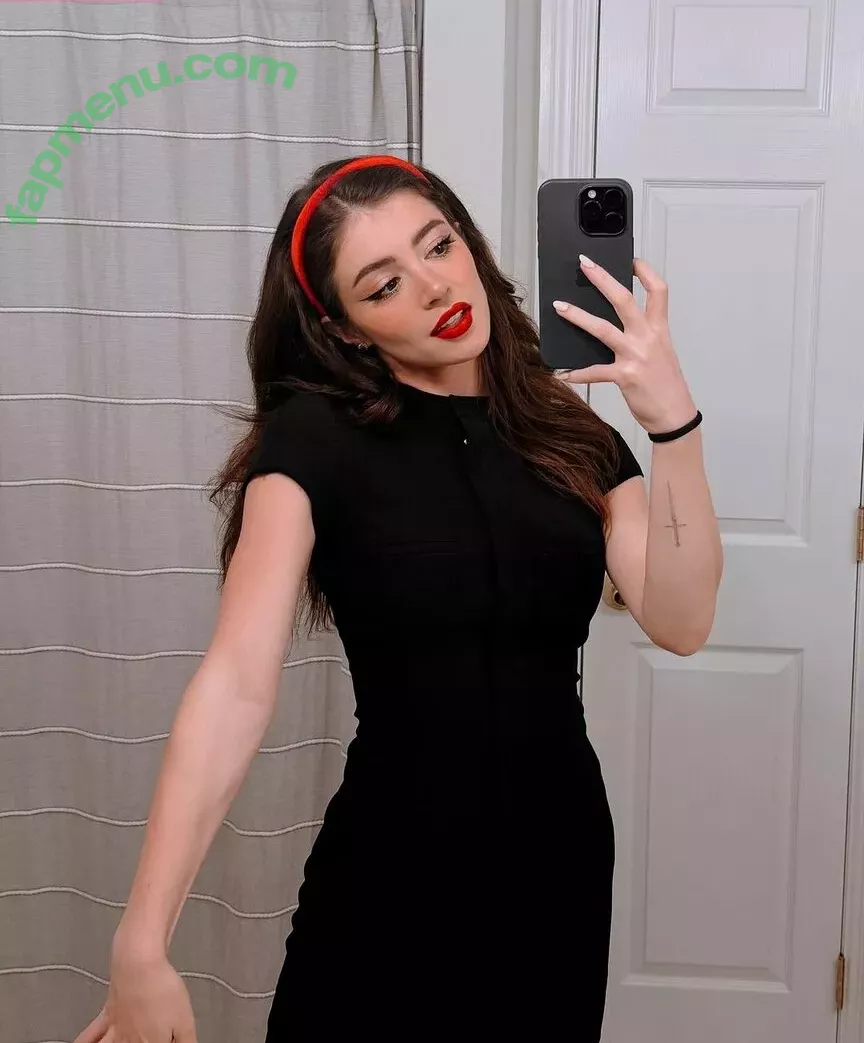 Chrissy Costanza nude photo #0047 (chrissycostanza)
