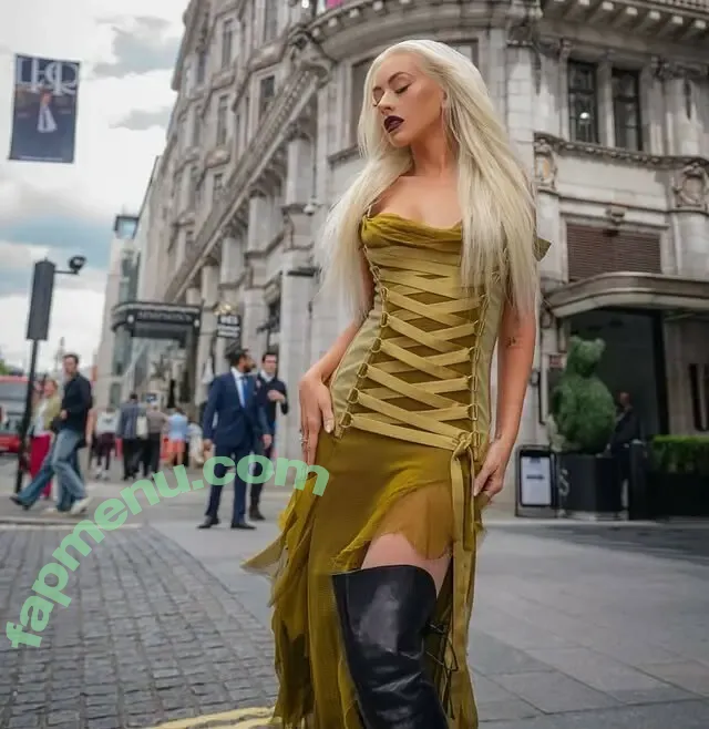 Christina Aguilera nude photo #2861 (XTINA)