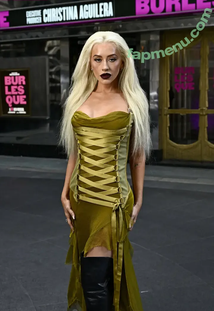 Christina Aguilera nude photo #2872 (XTINA)