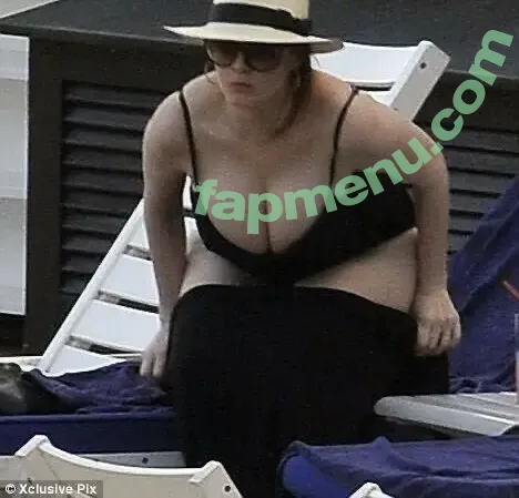 Christina Hendricks nude photo #2166 (actuallychristinahendricks)