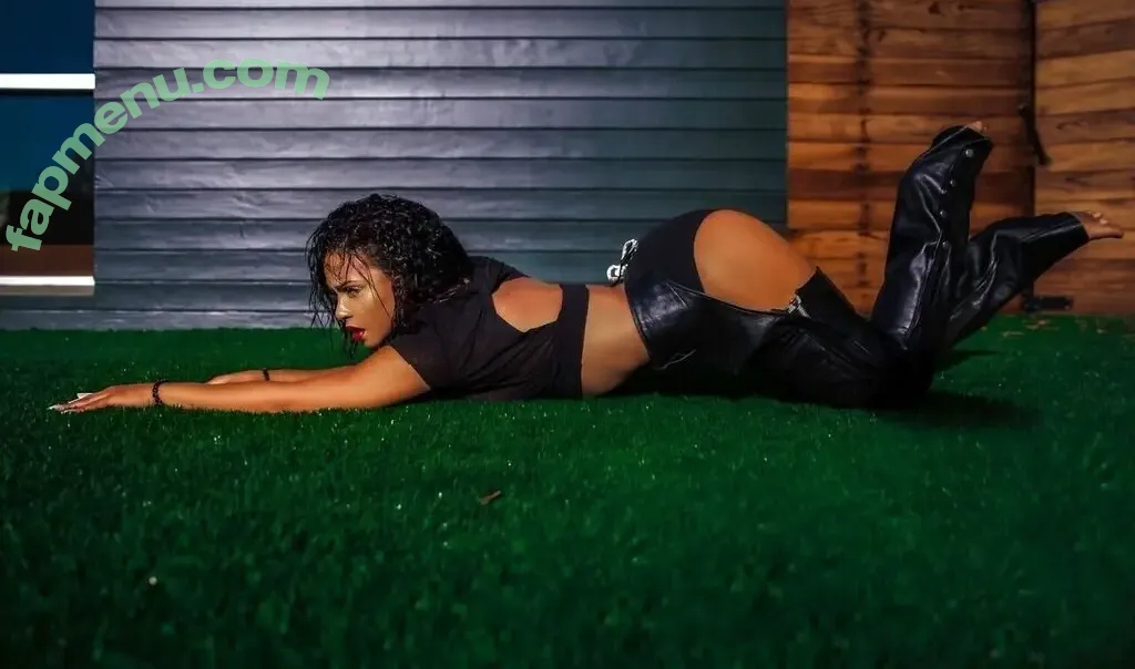 Christina Milian nude photo #1426 (christinamilian / kacytgirl)