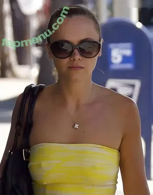 Christina Ricci / ChristinaRicci / riccigrams nude photo #0635