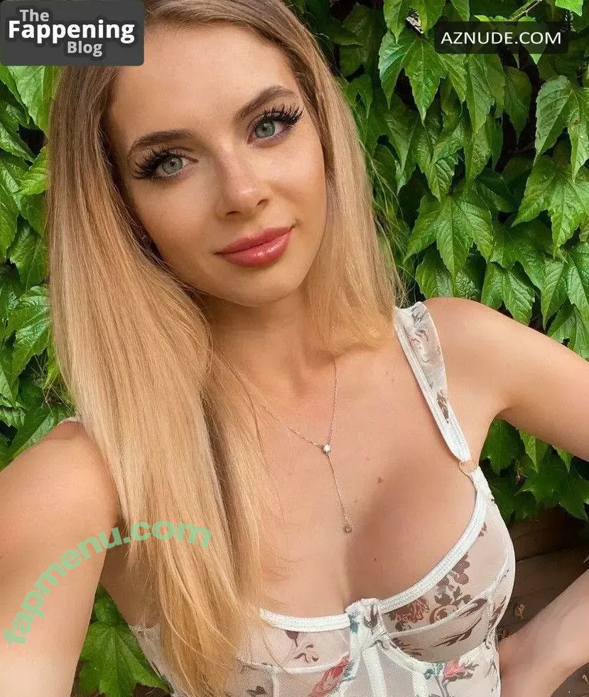 christinalionscat nude photo #0001 (christinalionscat)