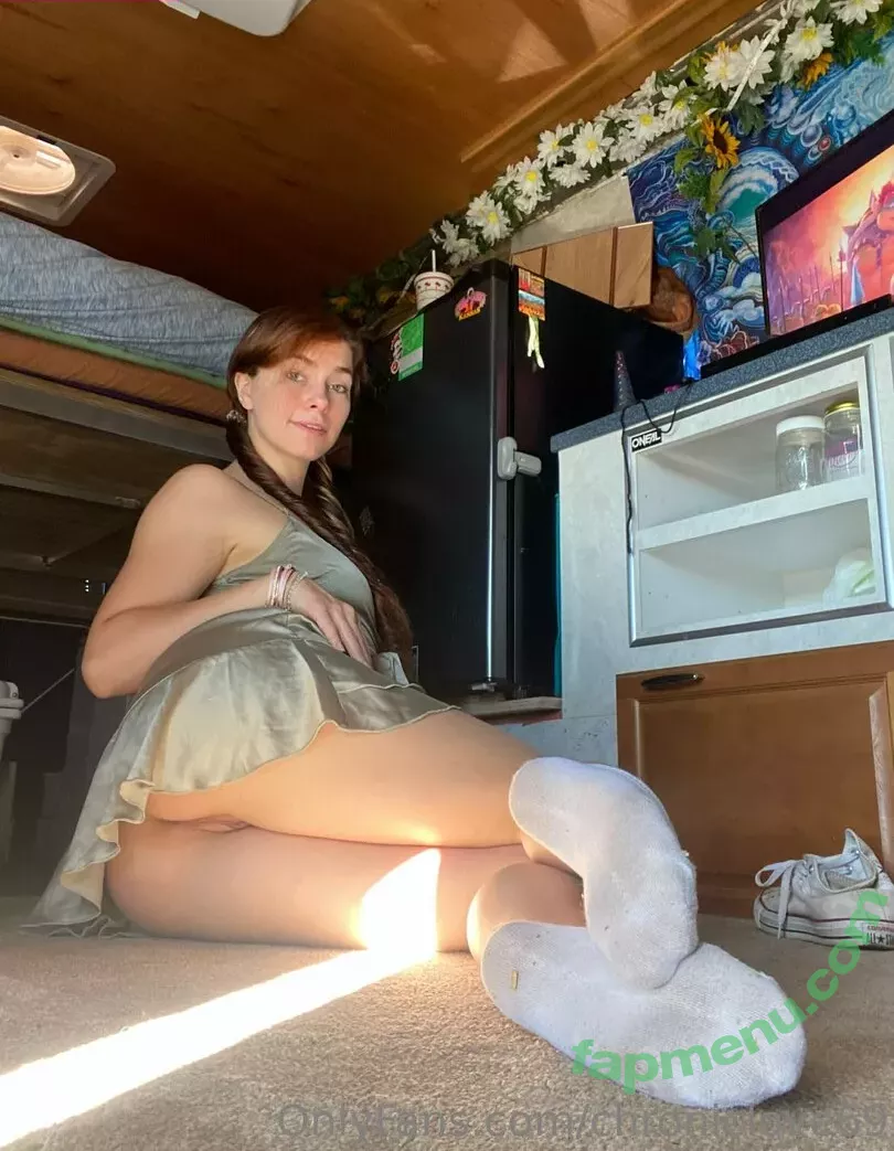 Chroniclove nude photo #0040 (Chroniclove69 / marleyschroniclove)