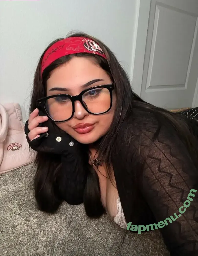 Chubbikitticat nude photo #0034 (Y2kfairyforever)