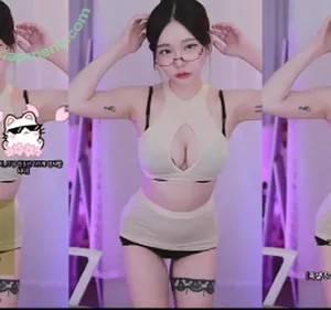 ChuJeong / do__.dong / mm3mmm / 츄정 nude photo #0052