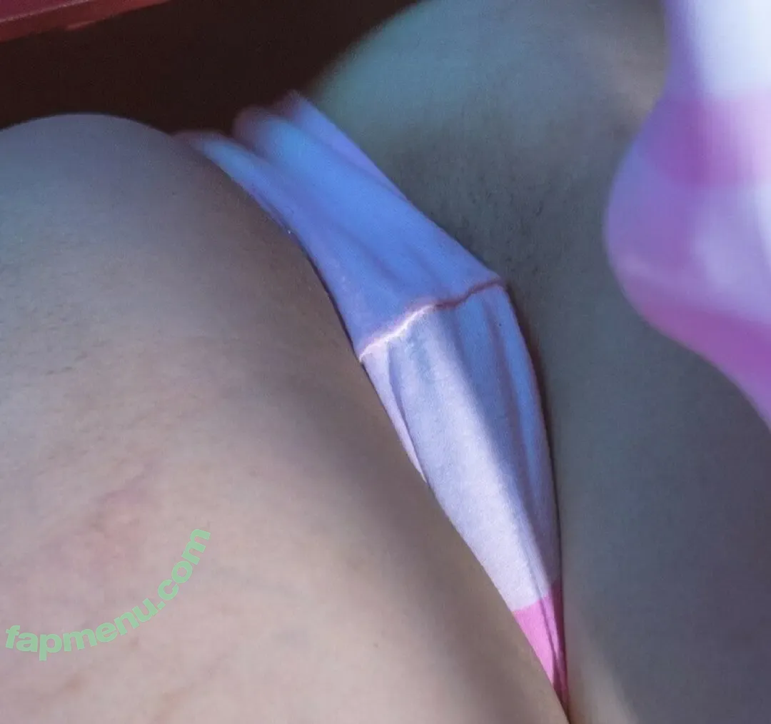 Chunmomo nude photo #3515 (chun.mo_0127 / chunmomo0127 / 蠢沫沫momo)