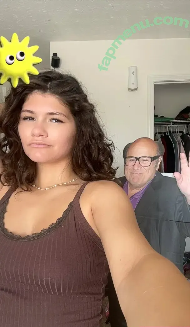 ciggybae nude photo #0103 (Zendaya lookalike / gypsybaehere / homeskilla_whitnit)
