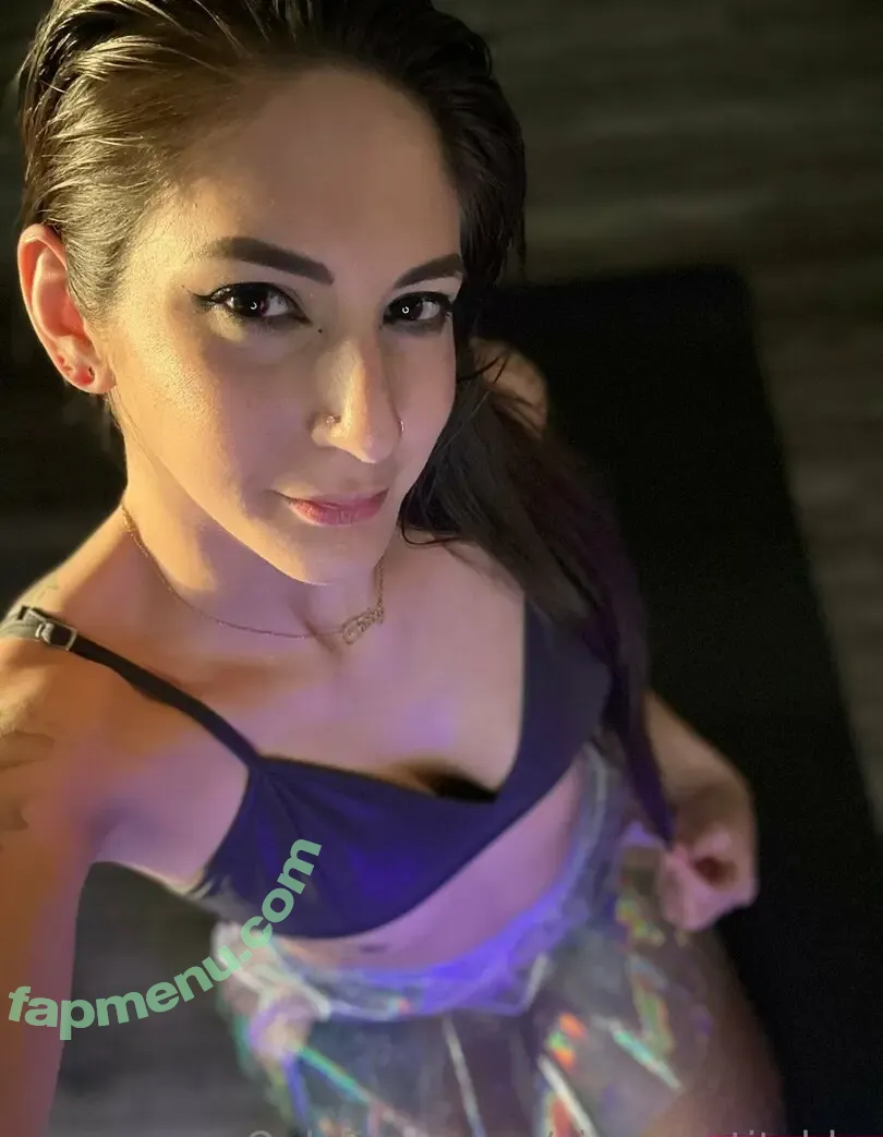 cincinnatitabby nude photo #0012 (autumn_and_aj)