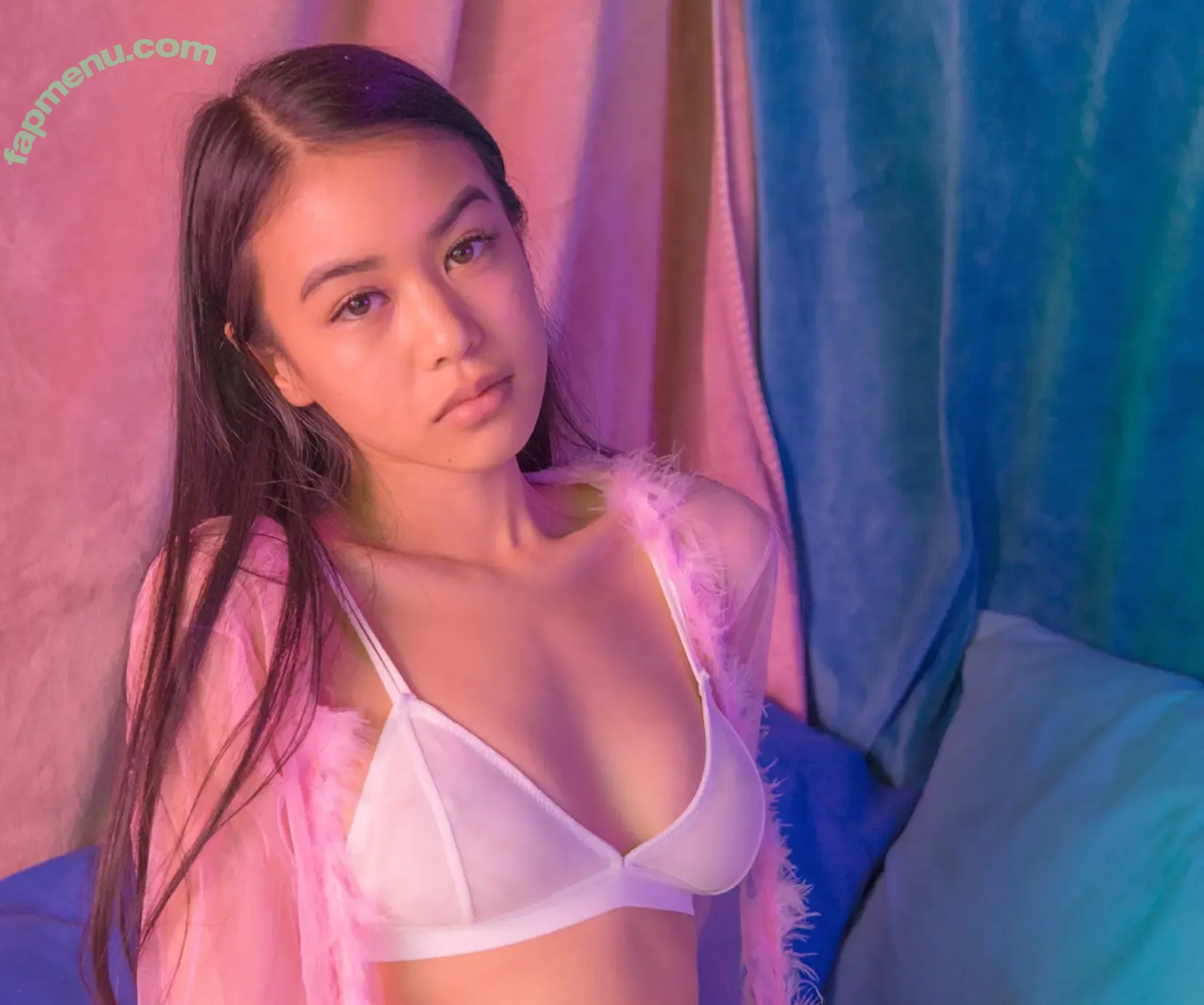 Cindy Quach nude photo #0006 (Cindyqvch)