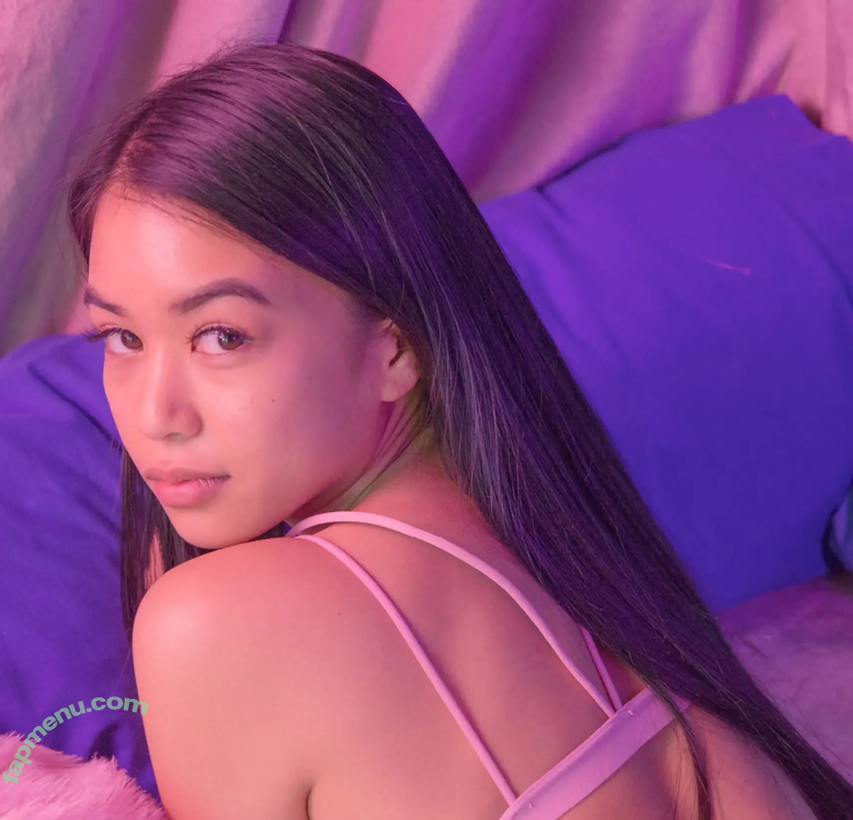 Cindy Quach nude photo #0010 (Cindyqvch)