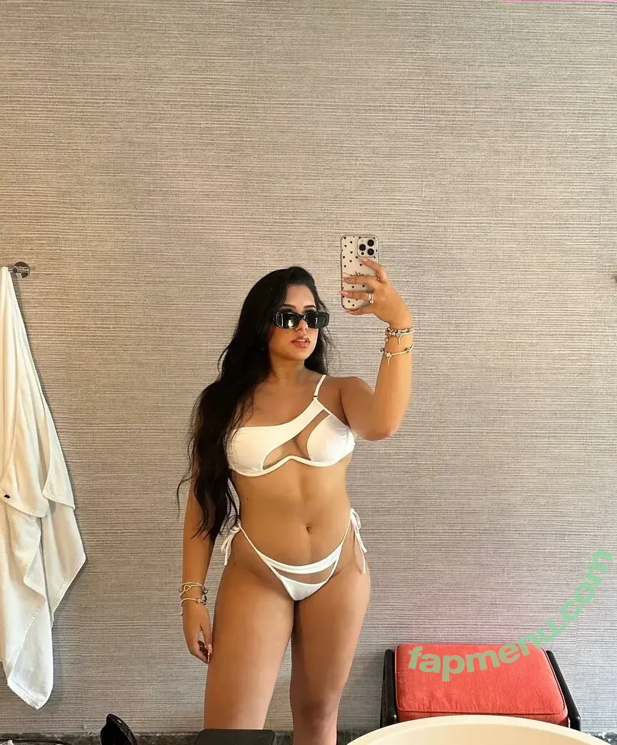 Cinthia Cruz nude photo #0033 (cinthiacruz_)
