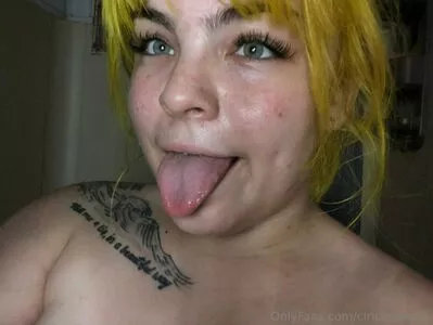 ciricesinssfw / ficcew_s nude photo #0095