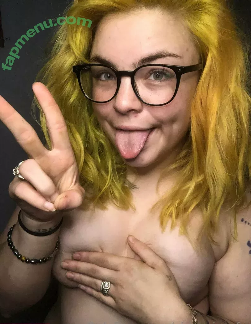 ciricesinssfw nude photo #0090 (ficcew_s)