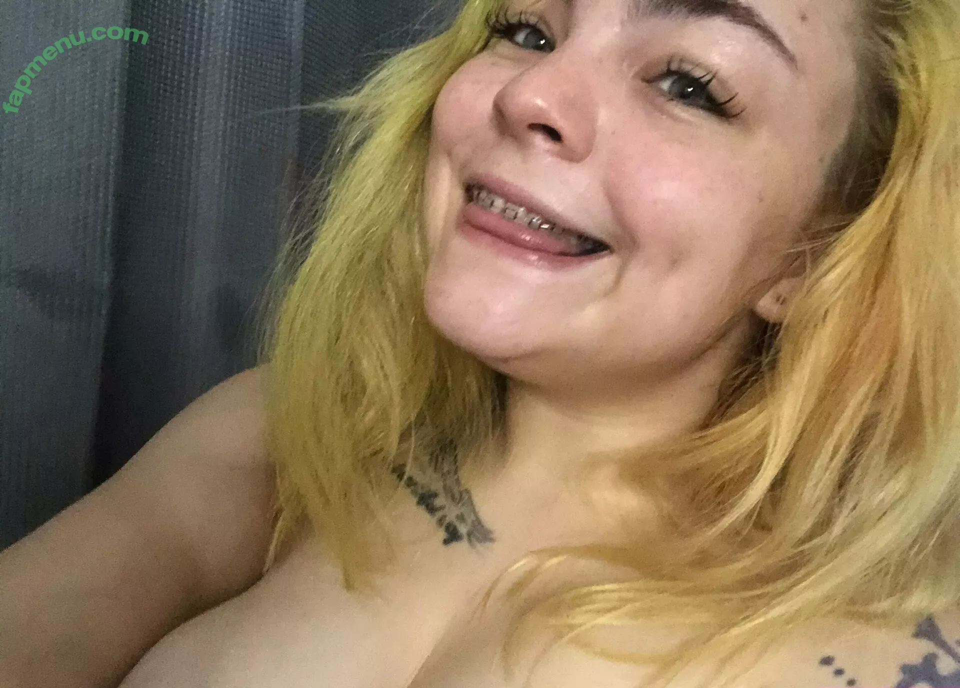 ciricesinssfw nude photo #0116 (ficcew_s)