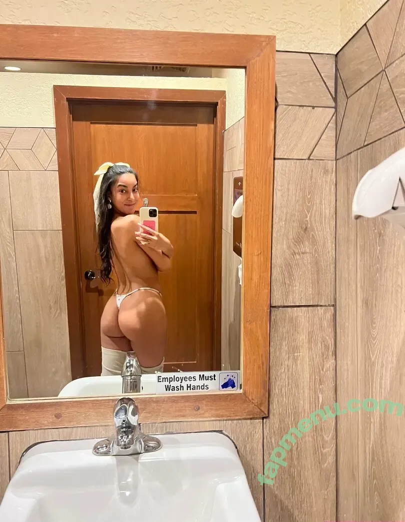 claire_black nude photo #0245 (badbbyclairex / claire__black)