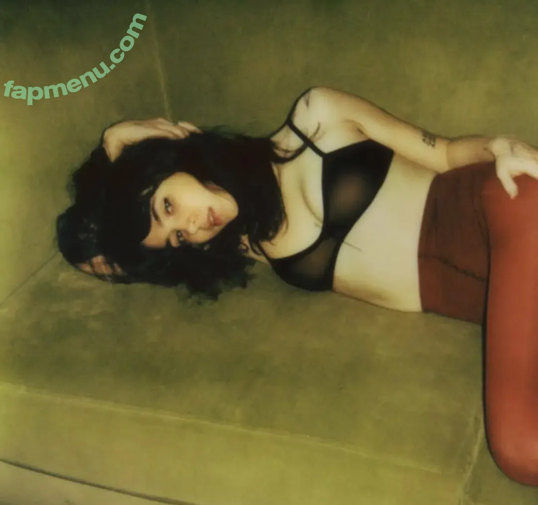 Clairo nude photo #0227 (Claire Cottrill)