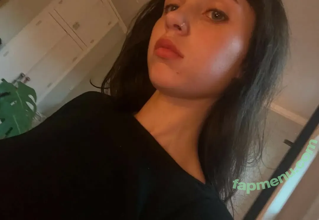 Clairo nude photo #0273 (Claire Cottrill)