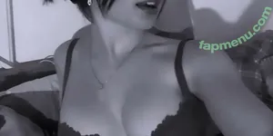  nude photo #0003